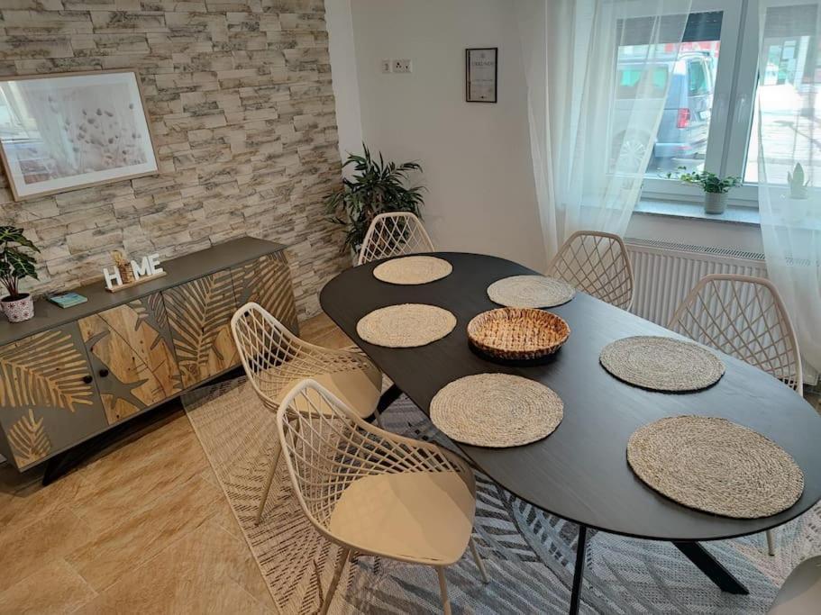 -Stadthaus Ida- Mit Grosser Dachterasse, Am Schlosspark, Luftkurort Kisslegg, Boxspringbetten, Kaffeevollautomat, Smarttv, Familienfreundlich, Grosszuegig, Zentral Exterior foto