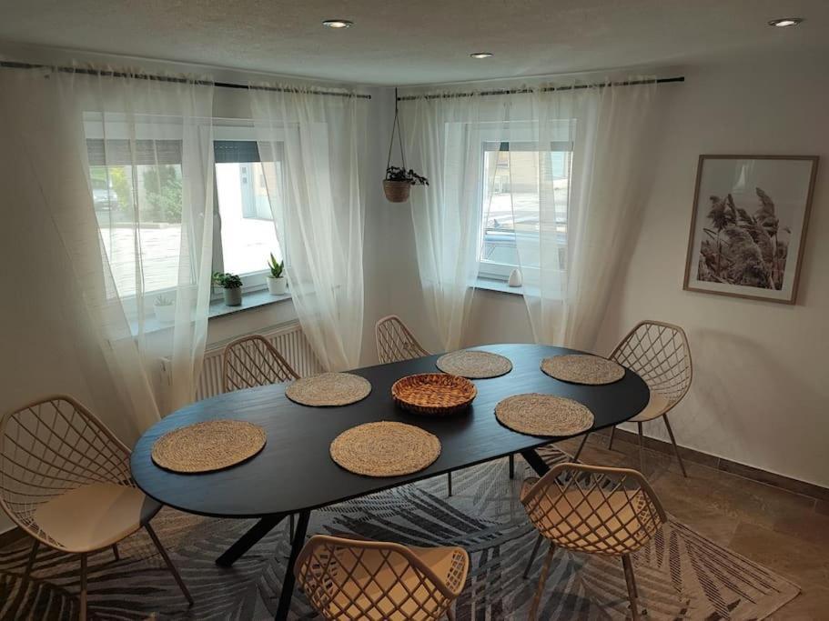 -Stadthaus Ida- Mit Grosser Dachterasse, Am Schlosspark, Luftkurort Kisslegg, Boxspringbetten, Kaffeevollautomat, Smarttv, Familienfreundlich, Grosszuegig, Zentral Exterior foto